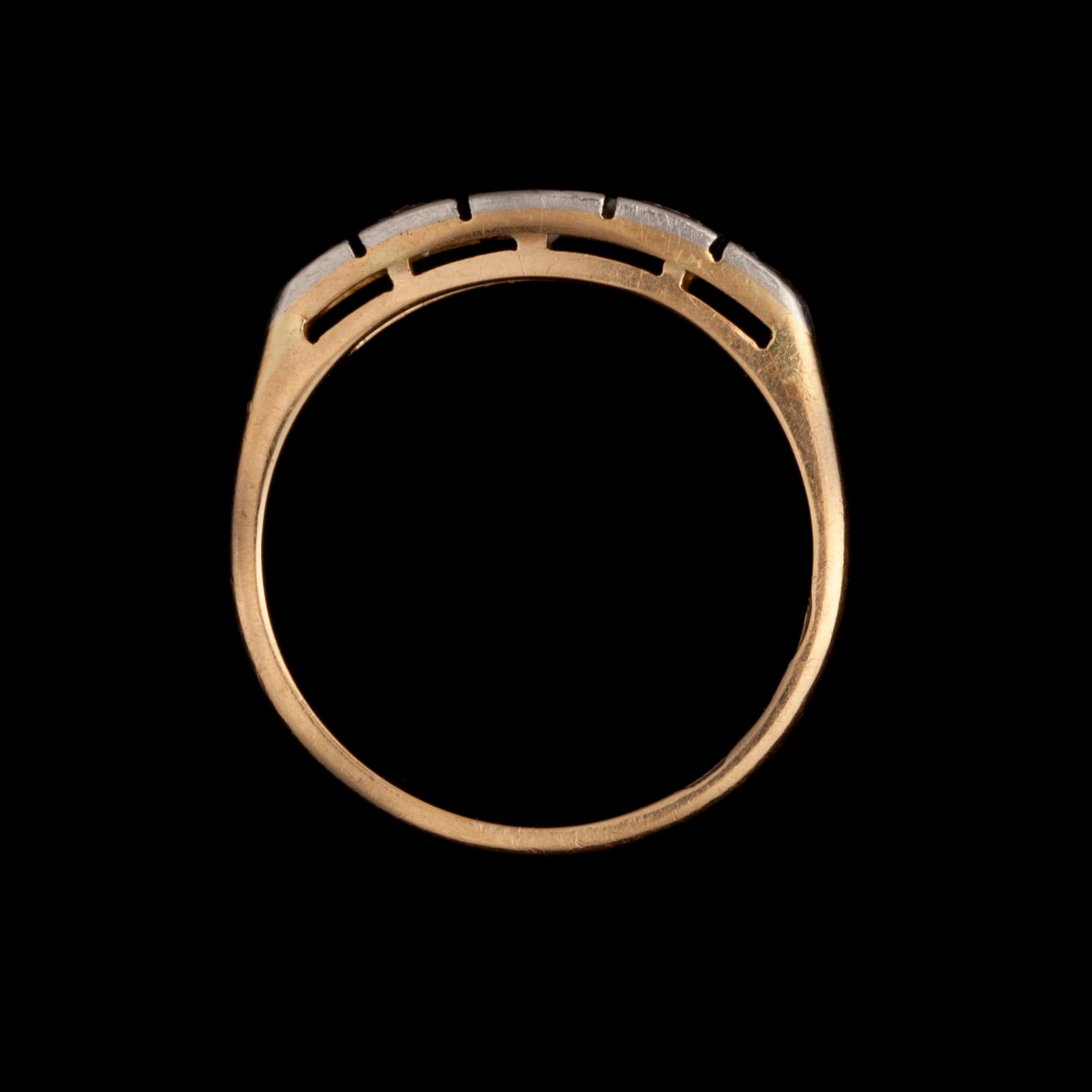 RING, 18K guld, diamanter. A. Tillander, 1953. Vikt ca 1,8 g.