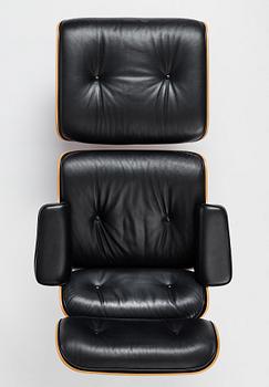 Charles & Ray Eames, a "Lounge Chair & Ottoman", Vitra, ca. 2006.