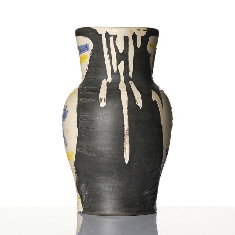 Pablo Picasso, kanna, fajans, "Pichet au vase" (A.R. 226), Madoura, Vallauris, Frankrike, efter 1954.