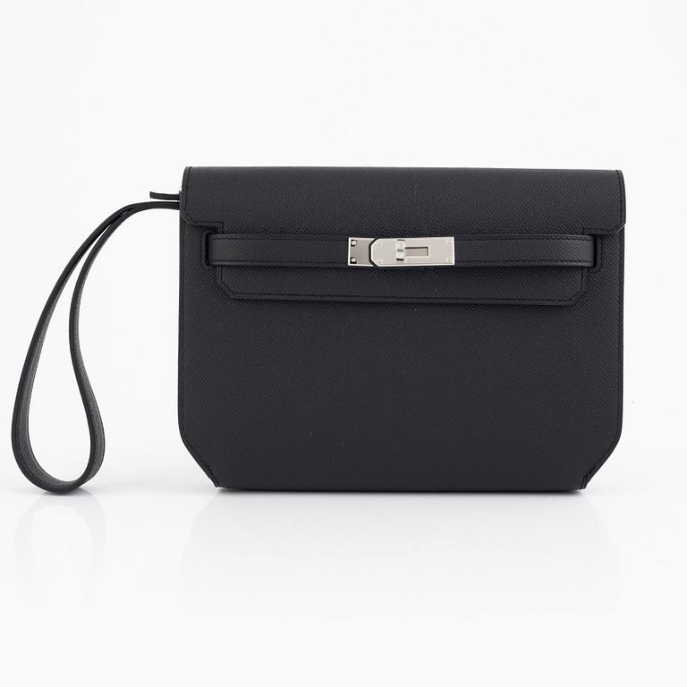 Hermès, "Kelly Depeches 25 Pouch", 2022.