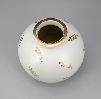 VAS, stengods, "Guldcararra", Wilhelm Kåge, Gustavsberg, 1942.