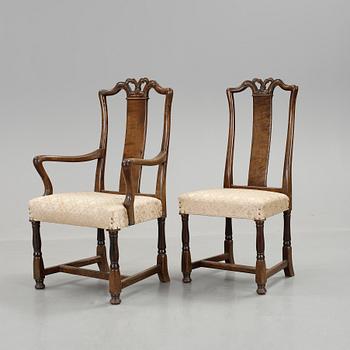 MATSALSGRUPP, 14 stolar samt bord. Bonad björk, omkring 1920.