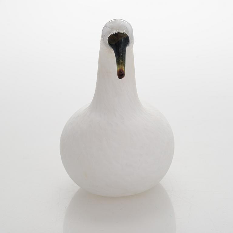 Oiva Toikka, a glass bird, signed O. Toikka  Nuutajärvi 15 2004.