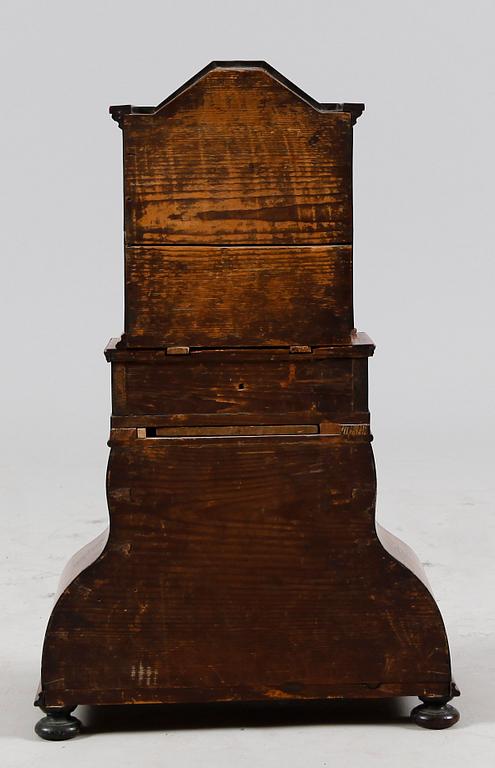 MINIATYRSKÅP, barock, 1700-tal.