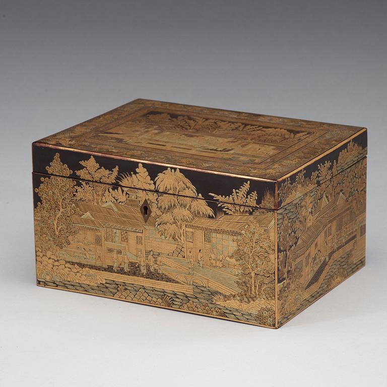 A Canton black lacquer box with cover, Qing dynasty, 19th Century.