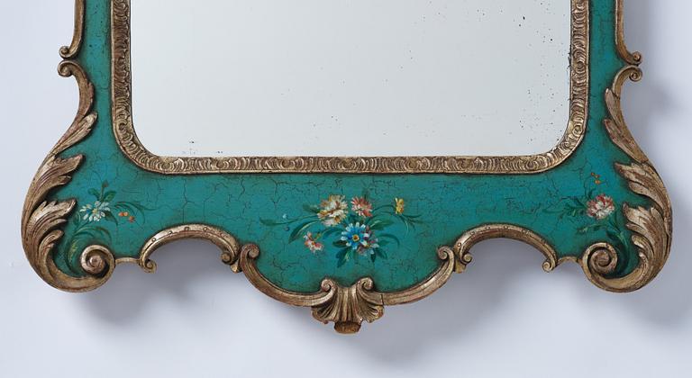 A Baroque style mirror, Southern Europe, first half of the 20th Century.