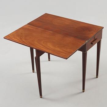 SPELBORD, av Carl Gustaf Foltiern (mästare i Stockholm 1804-1829). Sengustavianskt.