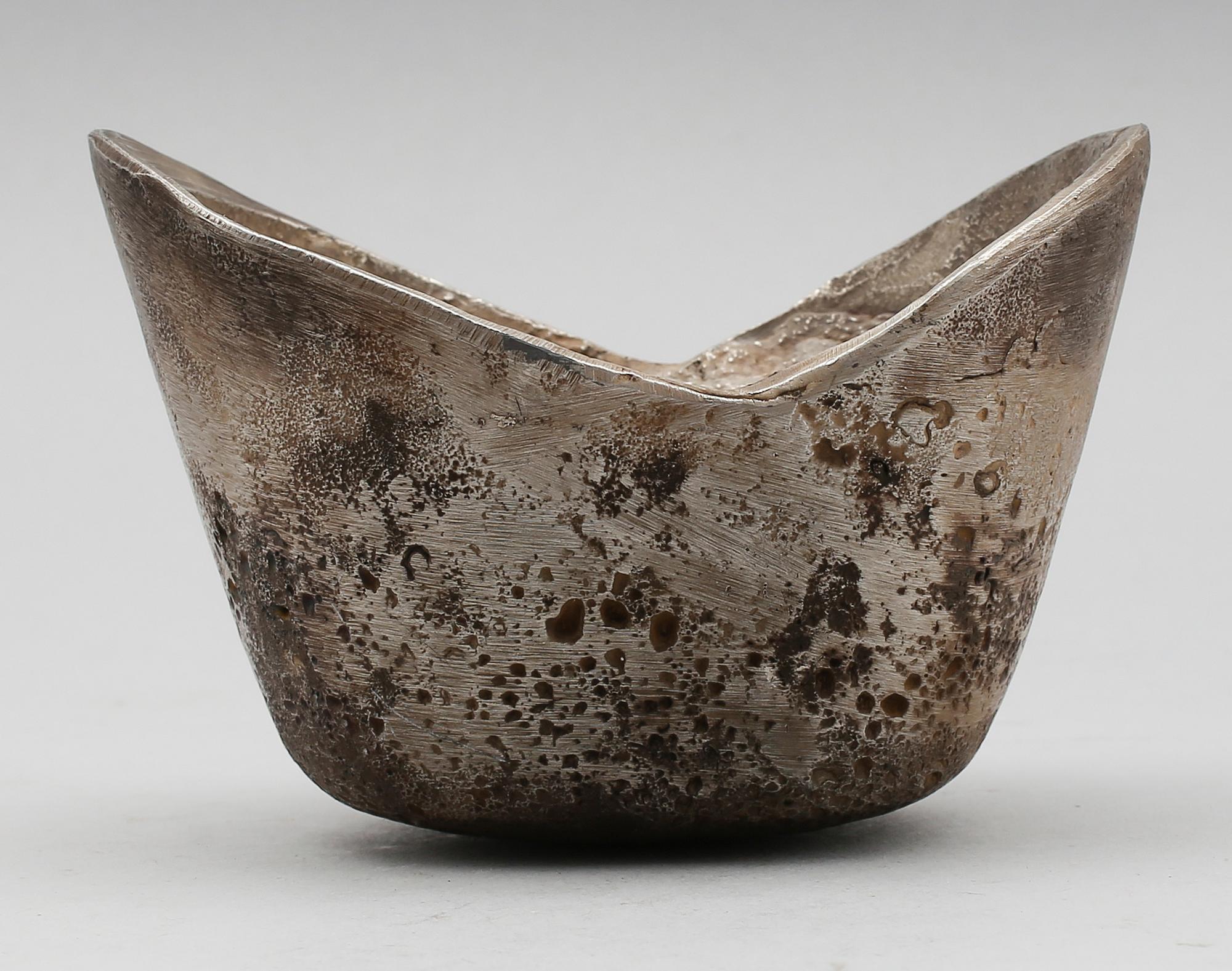 VIKT, vitmetall, Kina, 2000-tal.