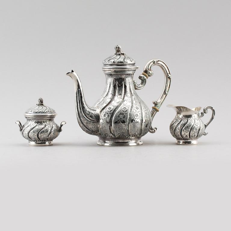 KAFFESERVIS, 3 delar, silver 835, svenska importstämplar. Vikt ca 811 g.