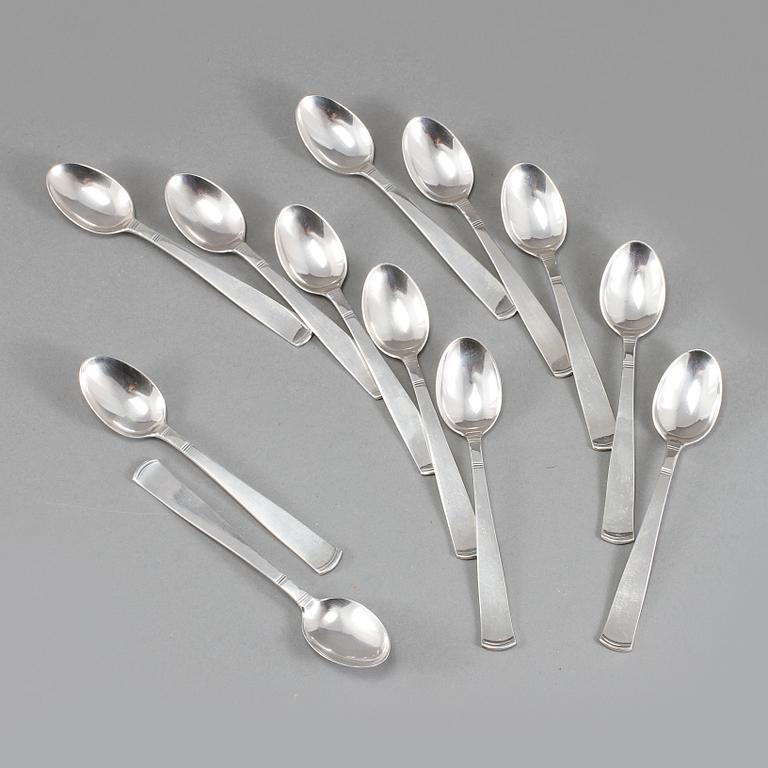 KAFFESKEDAR, 12 st, silver, GAB, Stockholm, 1968, vikt 197 g.