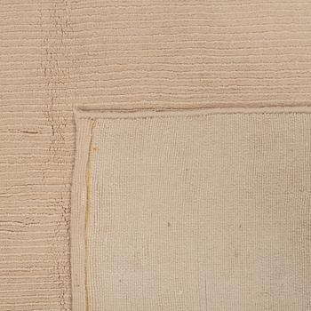 A CARPET, loomed, India, ca 275 x 200 cm.