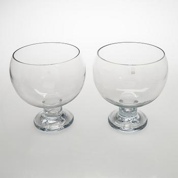 Erkkitapio Siiroinen, 1970s glass bowls, 2 pcs, "Old King Cole" Riihimäen Lasi, Finland.