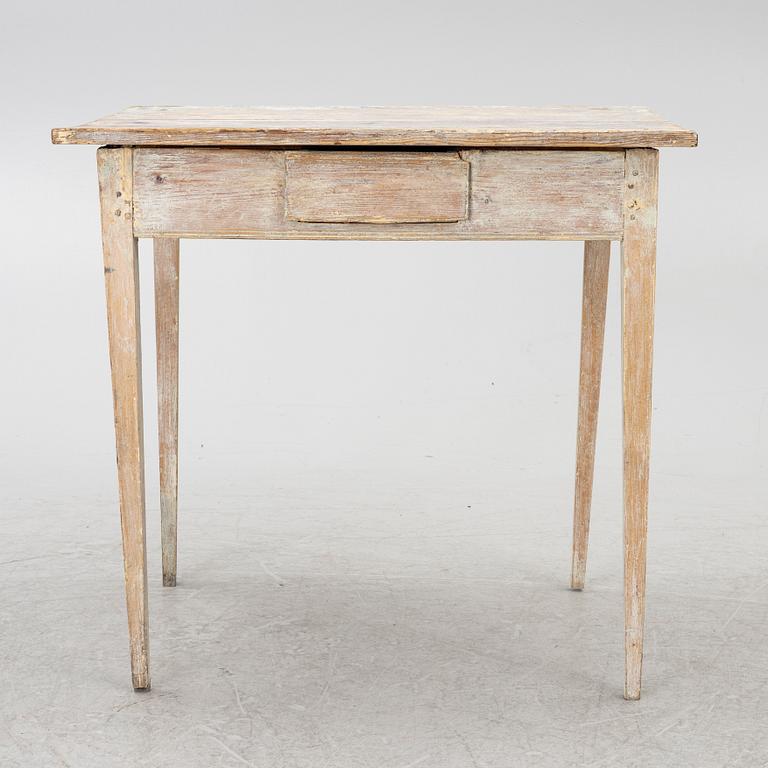A table, 19th century.