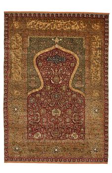 266. Matta, antik silke Kum Kapi med metallbroschering, Istanbul omkring 1910, "Sultan's Head Prayer" design.
