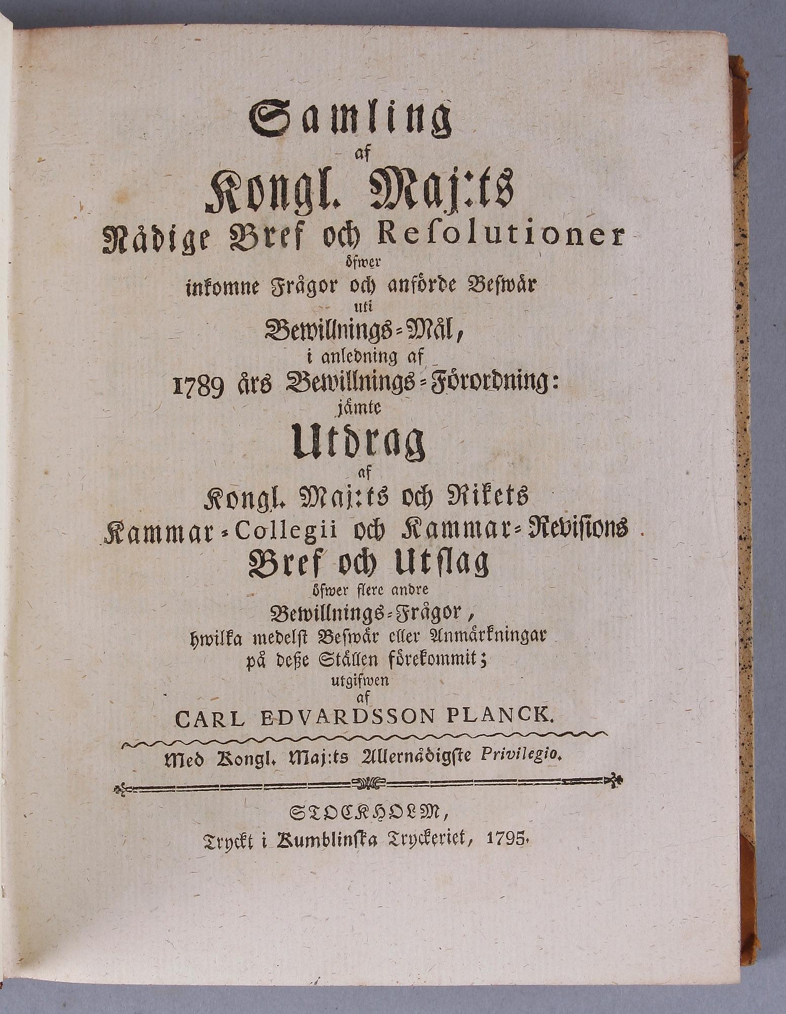 BÖCKER, 8 st, historieverk resp lagsamlingar, 1700- och 1800-tal. Bla "Franska revolutionen, dess verkningar orsaker och syftning" av J Ch Bailleul, Stockholm 1820.