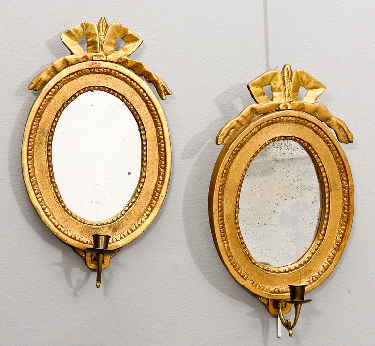 SPEGELLAMPETTER, ett par, gustaviansk stil, 1800/1900-tal.
