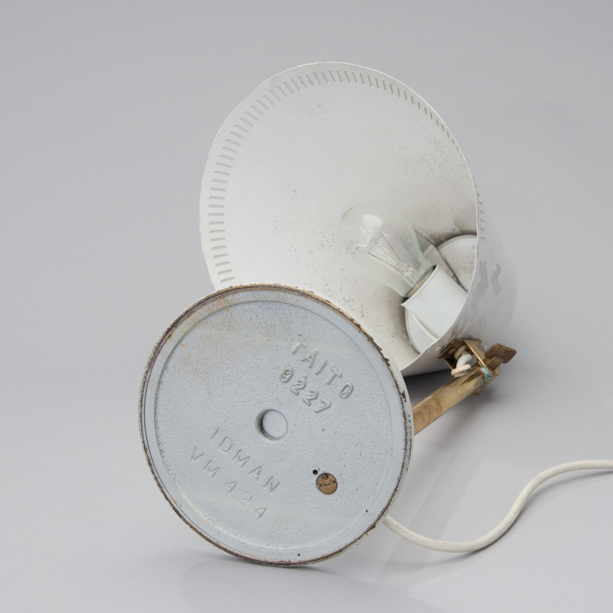 PAAVO TYNELL, bordslampa, modell 9227, Taito/Idman 1900-talets mitt.