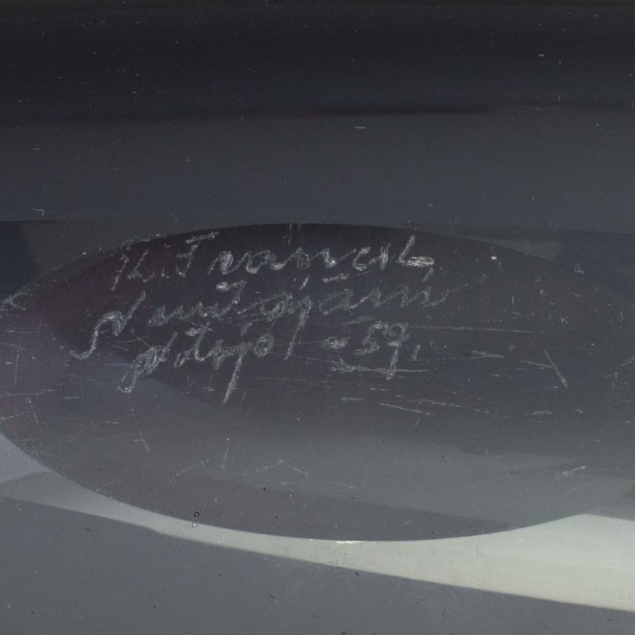 A "Lansetti" glass bowl by Kaj Franck, signed Nuutajärvi -57.