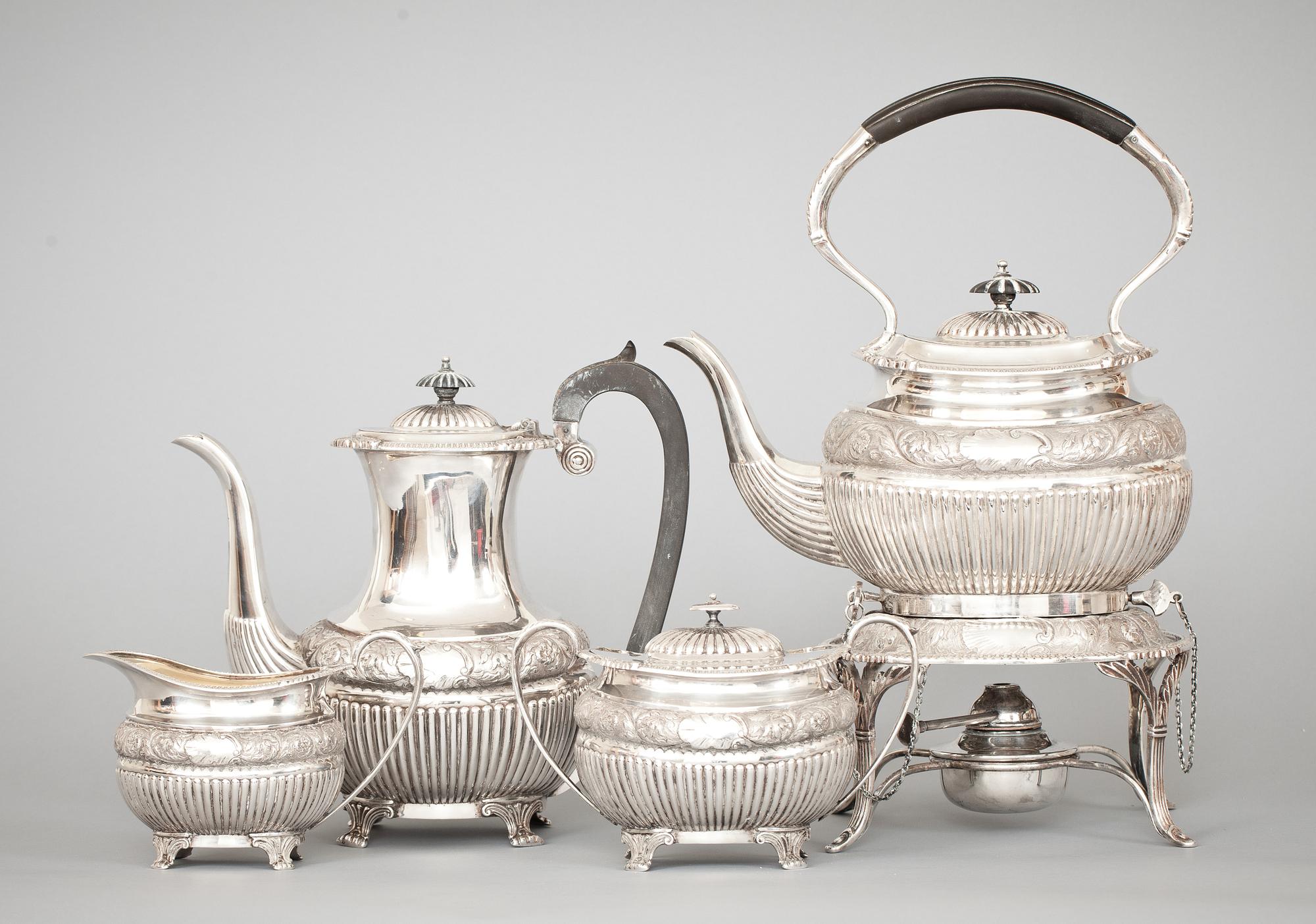 TESERVIS, nysilver, 4 delar. England, Regency-stil. 1900-tal.