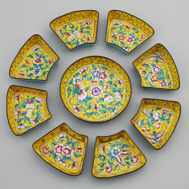 A Chinese nine part cloisonné cabaret, early 20th century.