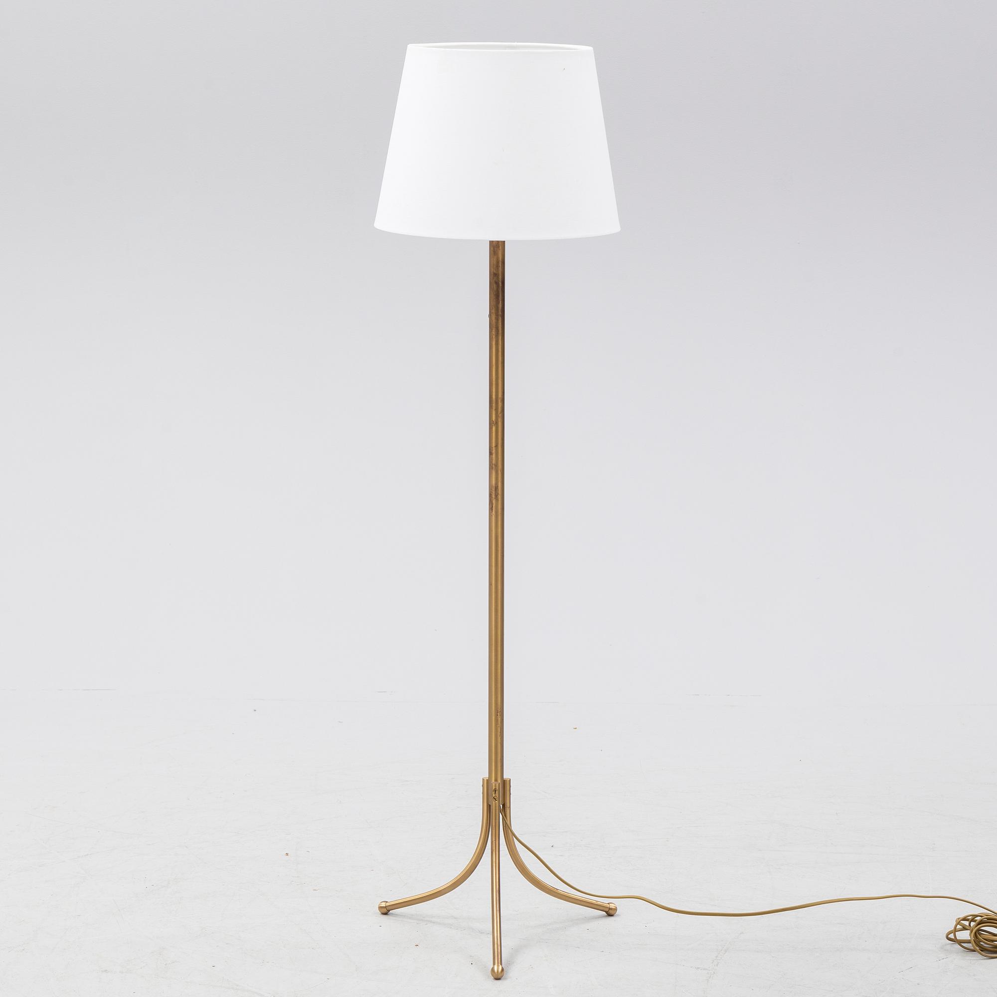 Josef Frank, golvlampa, model 2326, Firma Svenskt Tenn.
