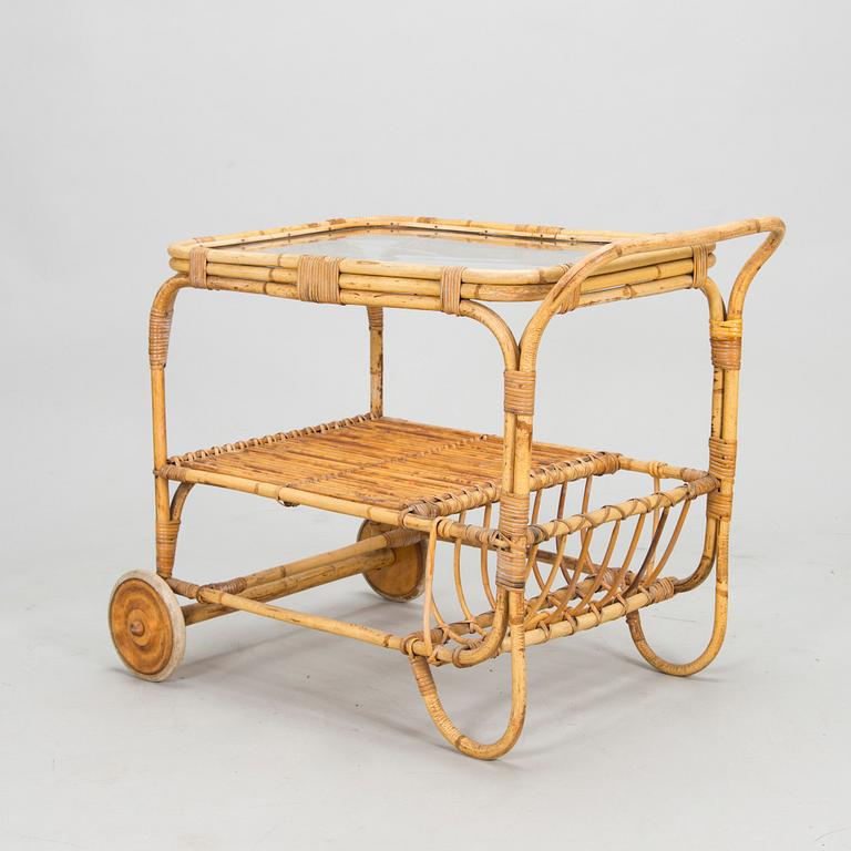 A mid-20th-century serving trolley.