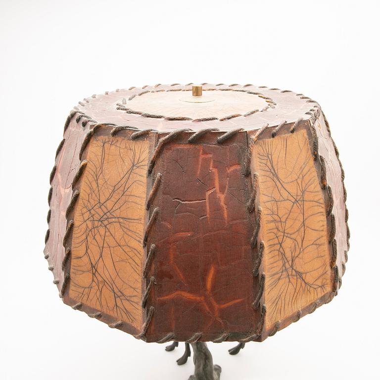 Table lamp, first half of the 20th century.