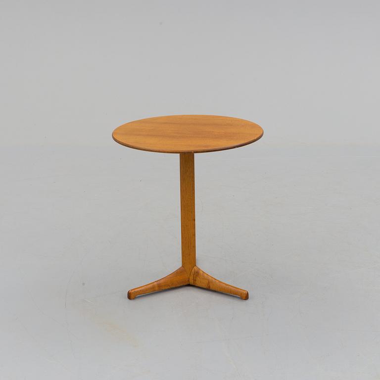 KERSTIN HÖRLIN-HOLMQUIST, BORD, "Äpplet", ur serien "Paradiset", Triva, Nordiska Kompaniet.