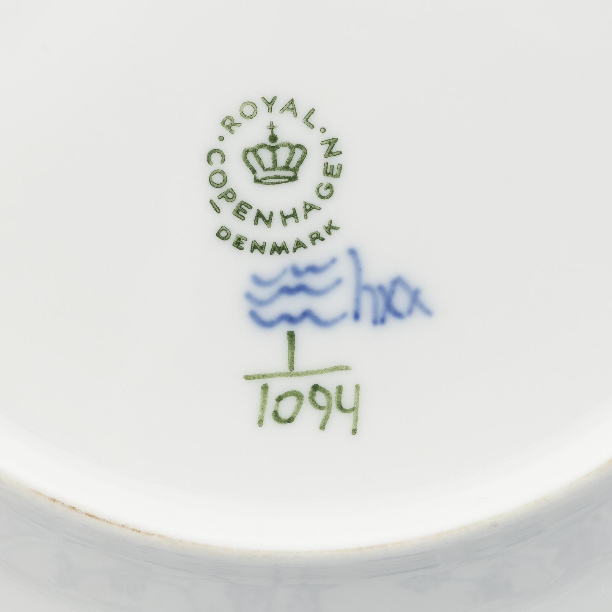 Royal Copenhagen, twelve sideplates, 1'Musselmalet Full Lace', Denmark, 1964-73.