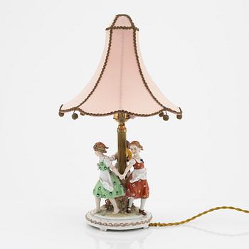 Bordslampa, porslin, Tyskland, 1900-talets början.