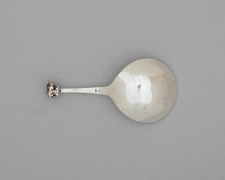 A Swedish 16th century parcel-gilt spoon, unidentified makers mark, possibly Vä.