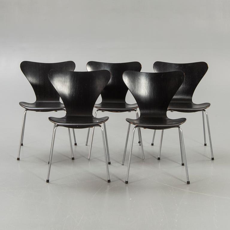 Arne Jacobsen, "Sjuan", stolar, 5 st.