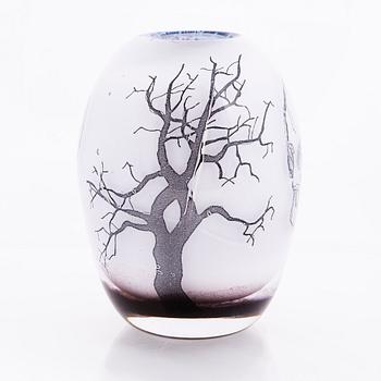 ELLA VARVIO, A glass vase/ sculpture, signed Ella Varvio 2017.