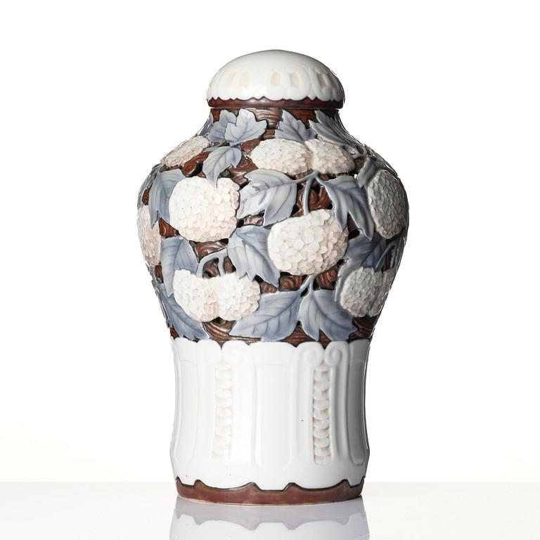 Fanny Garde, an Art Nouveau porcelain lidded vase model 1204/8, Bing & Grøndahl, Denmark.