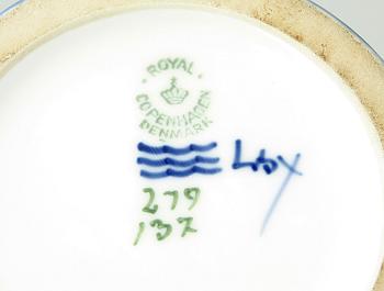 VAS, porslin, Royal Copenhagen, 1900-tal.