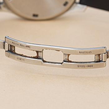 Patek Philippe, Aquanaut, "First generation", "Solid case back", "Nautilus-signed clasp", ca 1997.