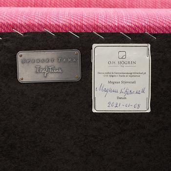 Josef Frank, fåtölj med fotpall, modell 336, Firma Svenskt Tenn.