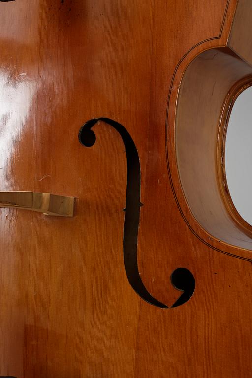 KONTRABAS, sannolikt Bjärton Vittsjö, 1900-talets mitt.