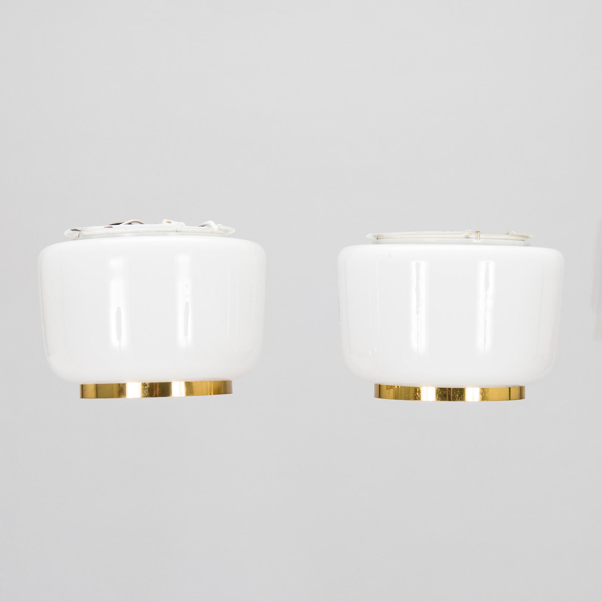 Lisa Johansson-Pape, taklampor, ett par, modell 71-143, Stockmann Orno 1900-talets mitt.,