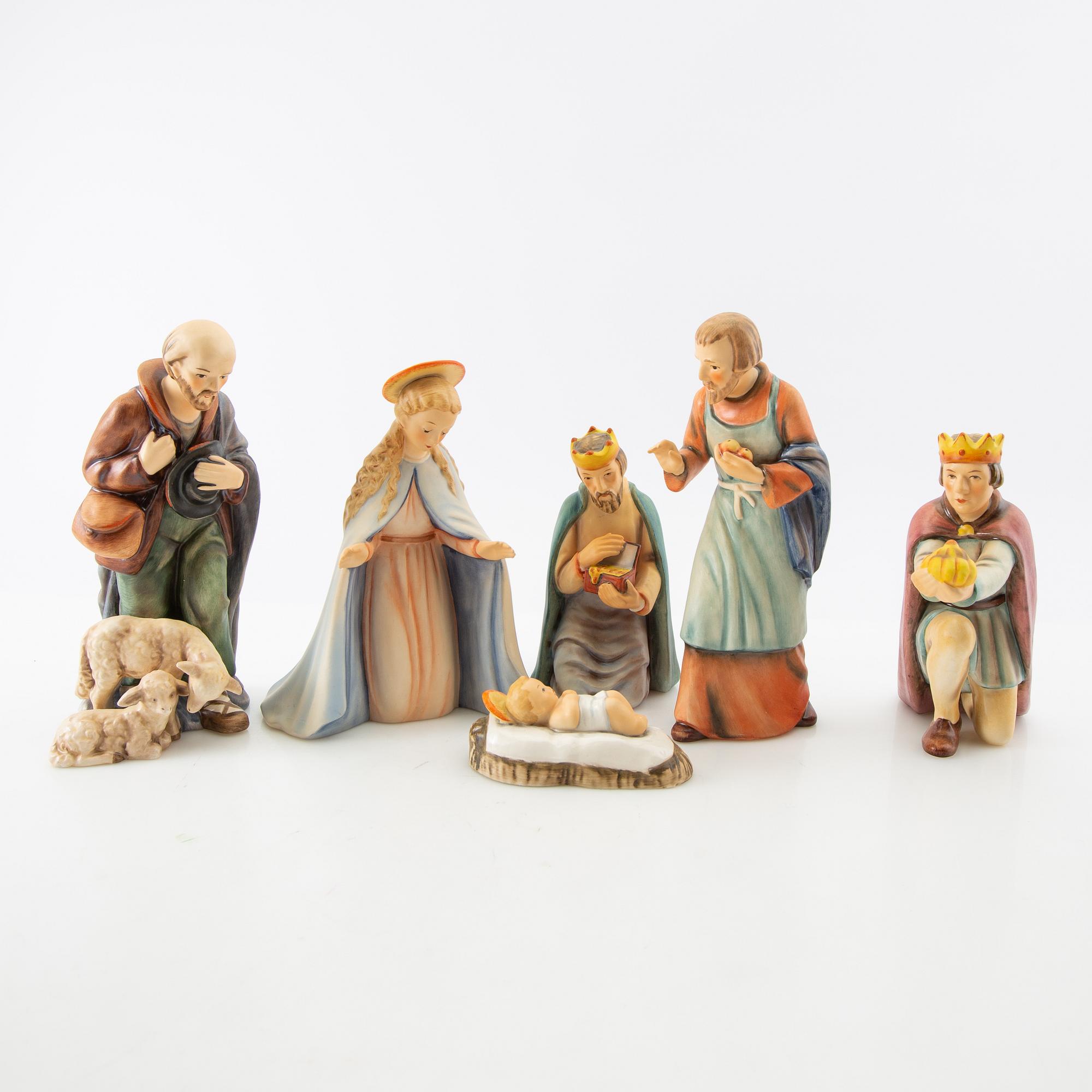 Krubb figures 13 pcs Goebel Tsykland numbered 0018/2000.