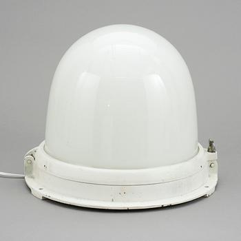 INDUSTRILAMPA, 1900-talets mitt.