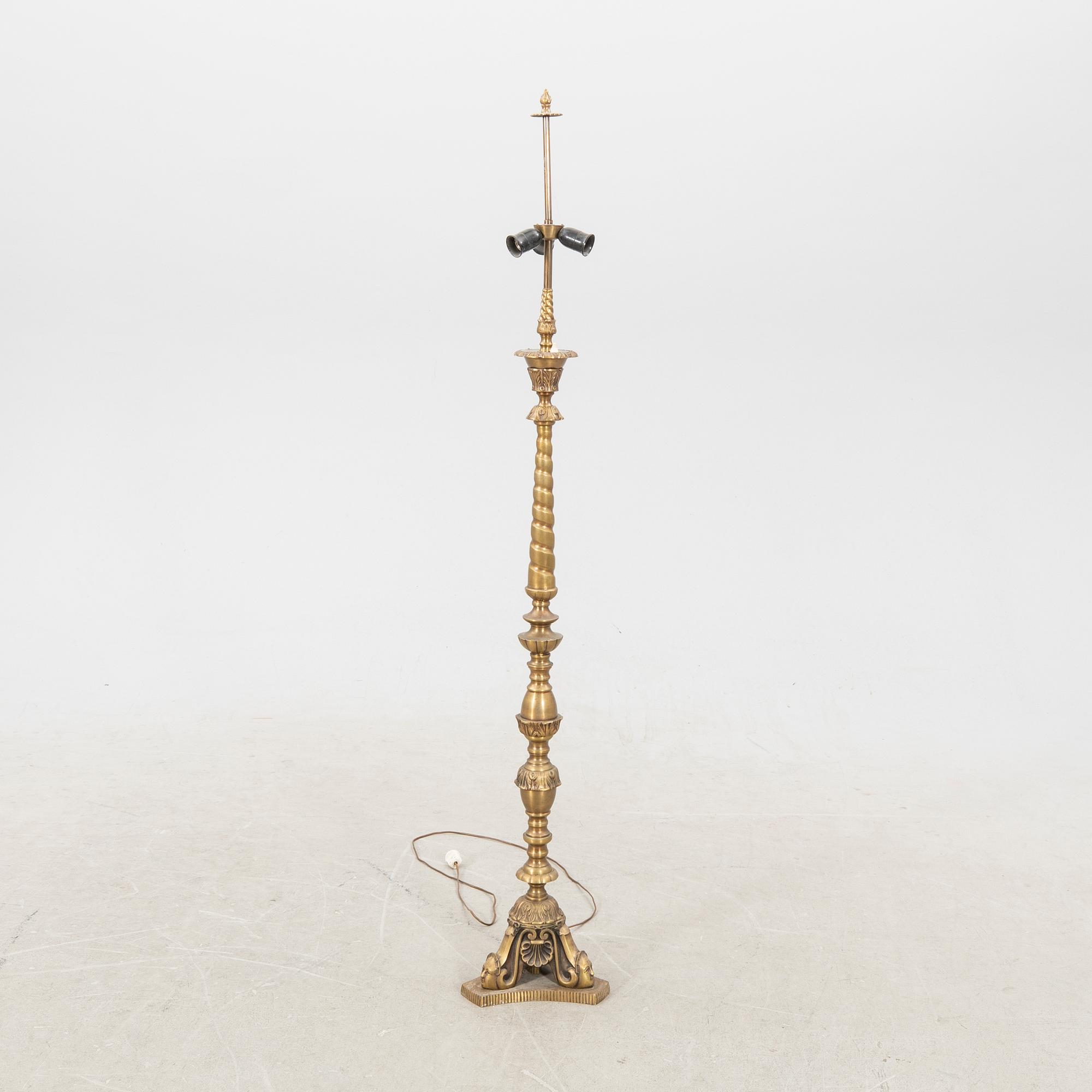 A mid 20th century floorlamp.