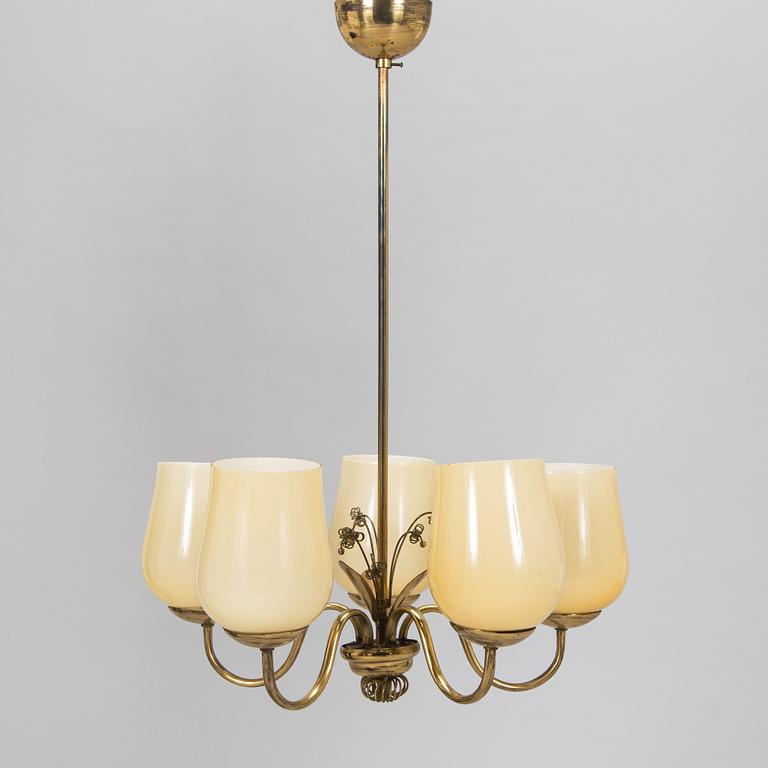 Taklampa,  tillverkare V. Soini Oy, 1900-talets mitt.