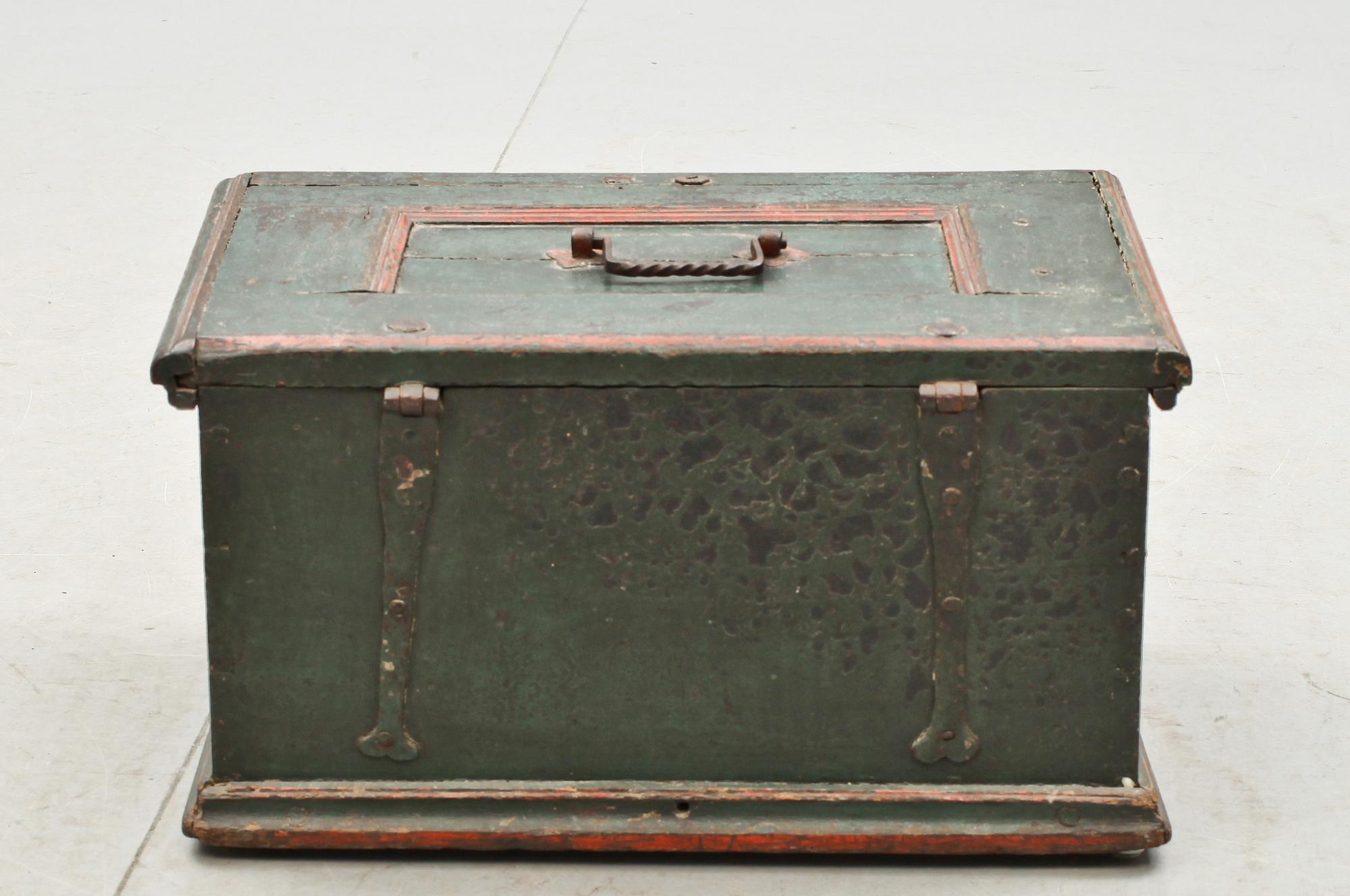 KISTA, allmoge, daterad 1721 samt 1836.