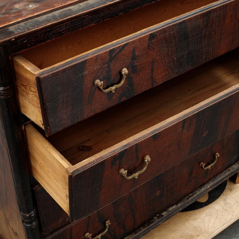 Byrå, nyrenässans, omkring år 1900.