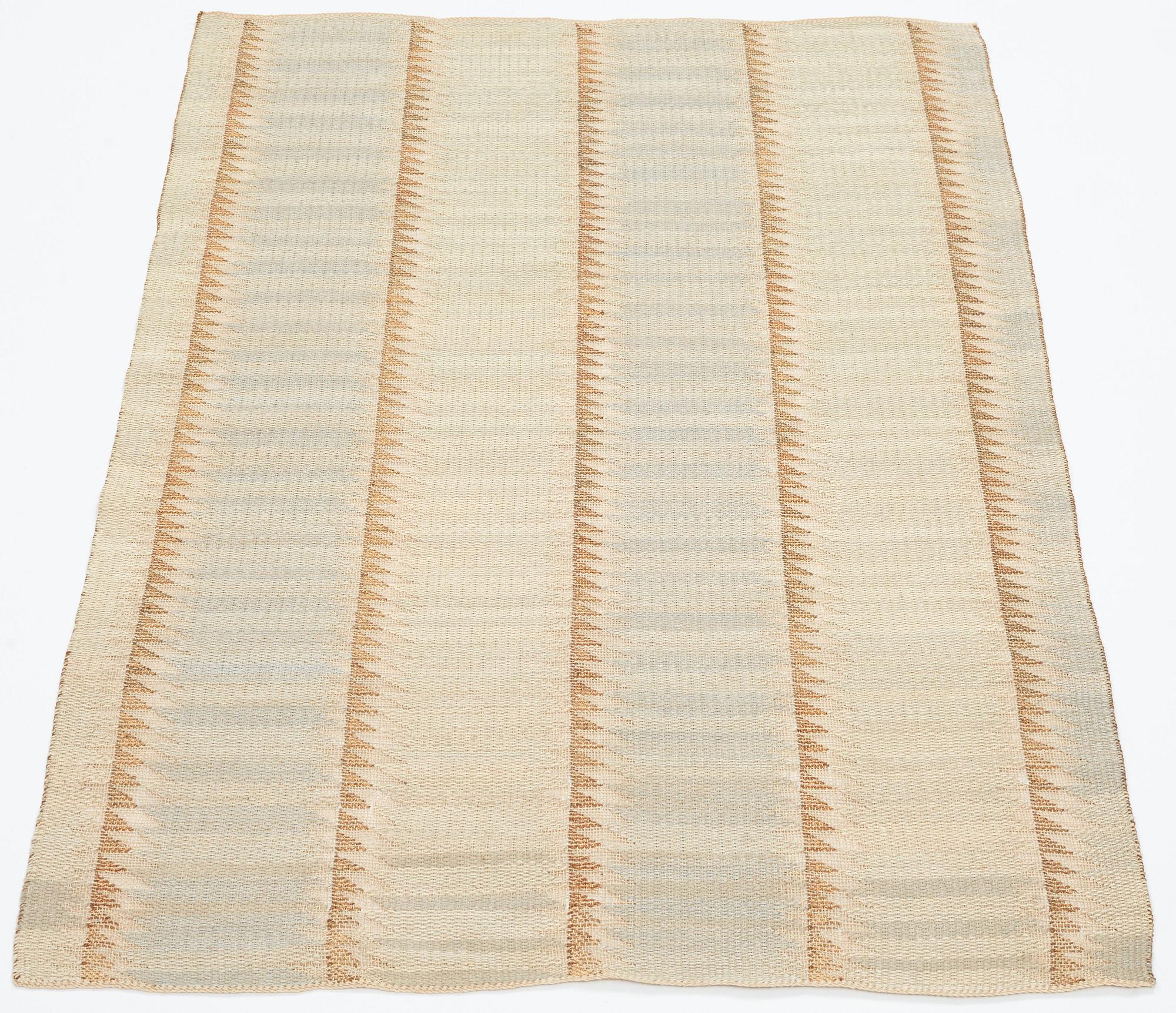 Barbro Nilsson, a textile, "Guldsågen", flat weave, ca 108,5-110 x 72-73 cm, unsigned.