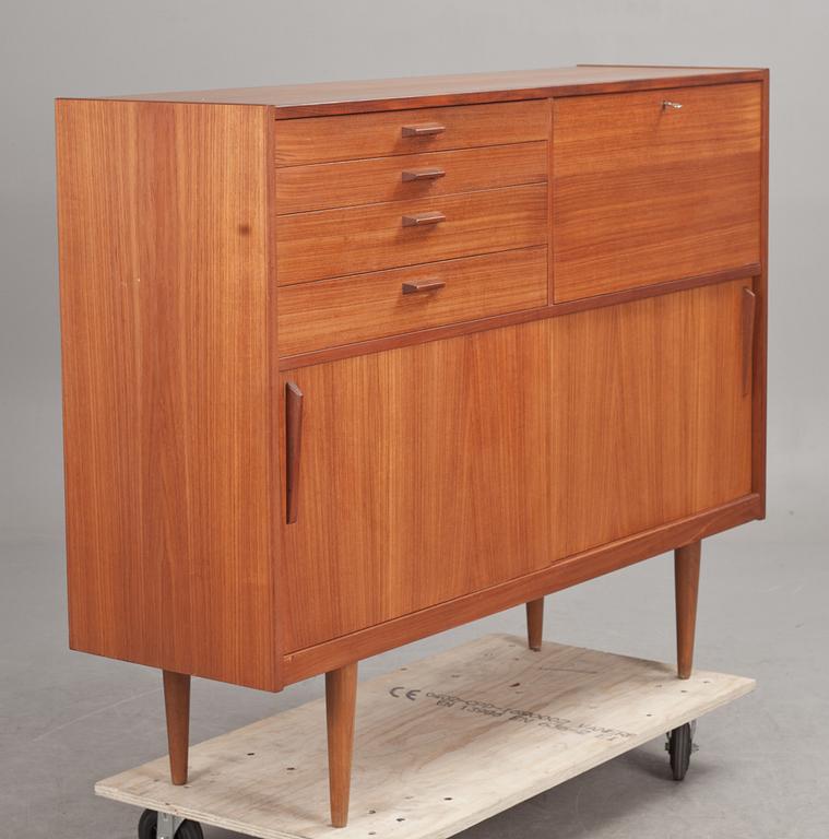 SIDEBOARD, Yngve Ekström, Troeds.