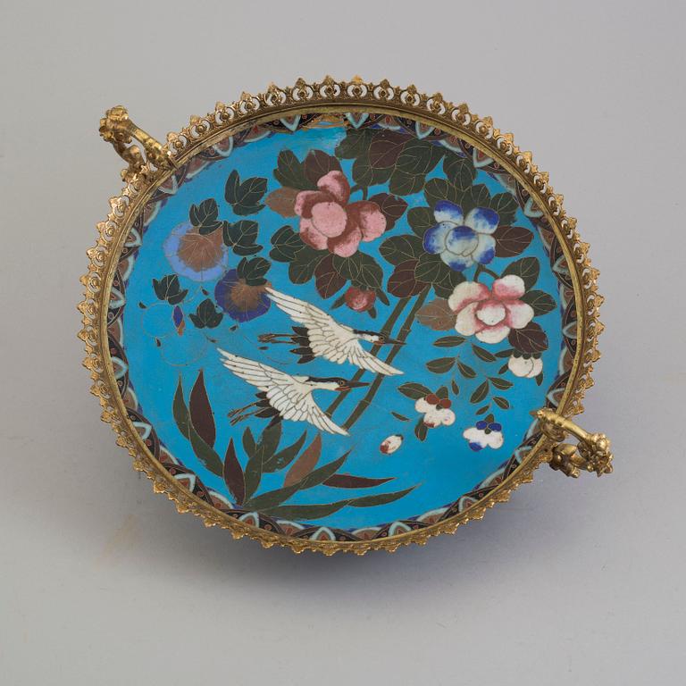 FAT, cloisonné, Kina, 1900-talets första hälft.