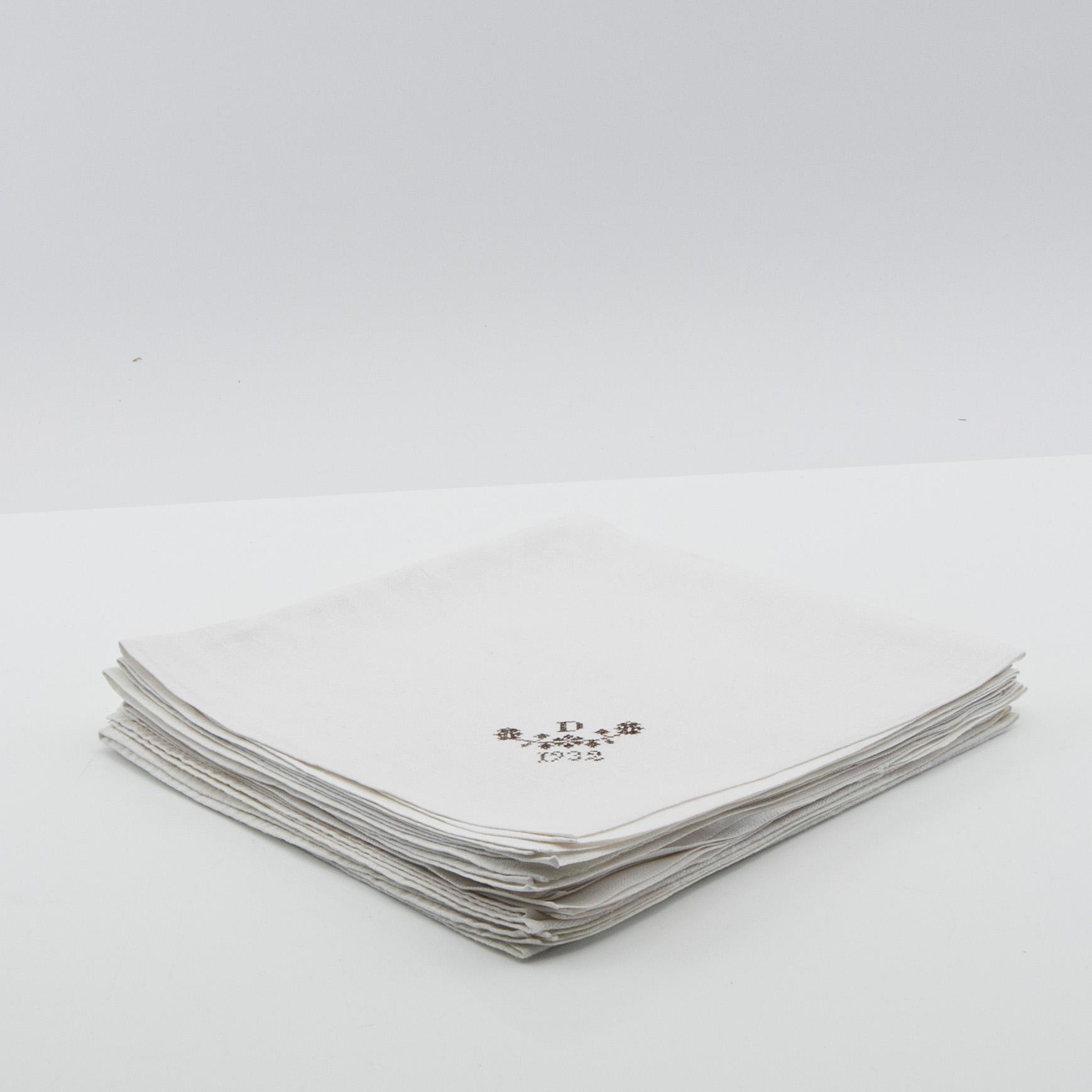 Napkins a total of 73 pcs damask various patterns first half of the 20th century.