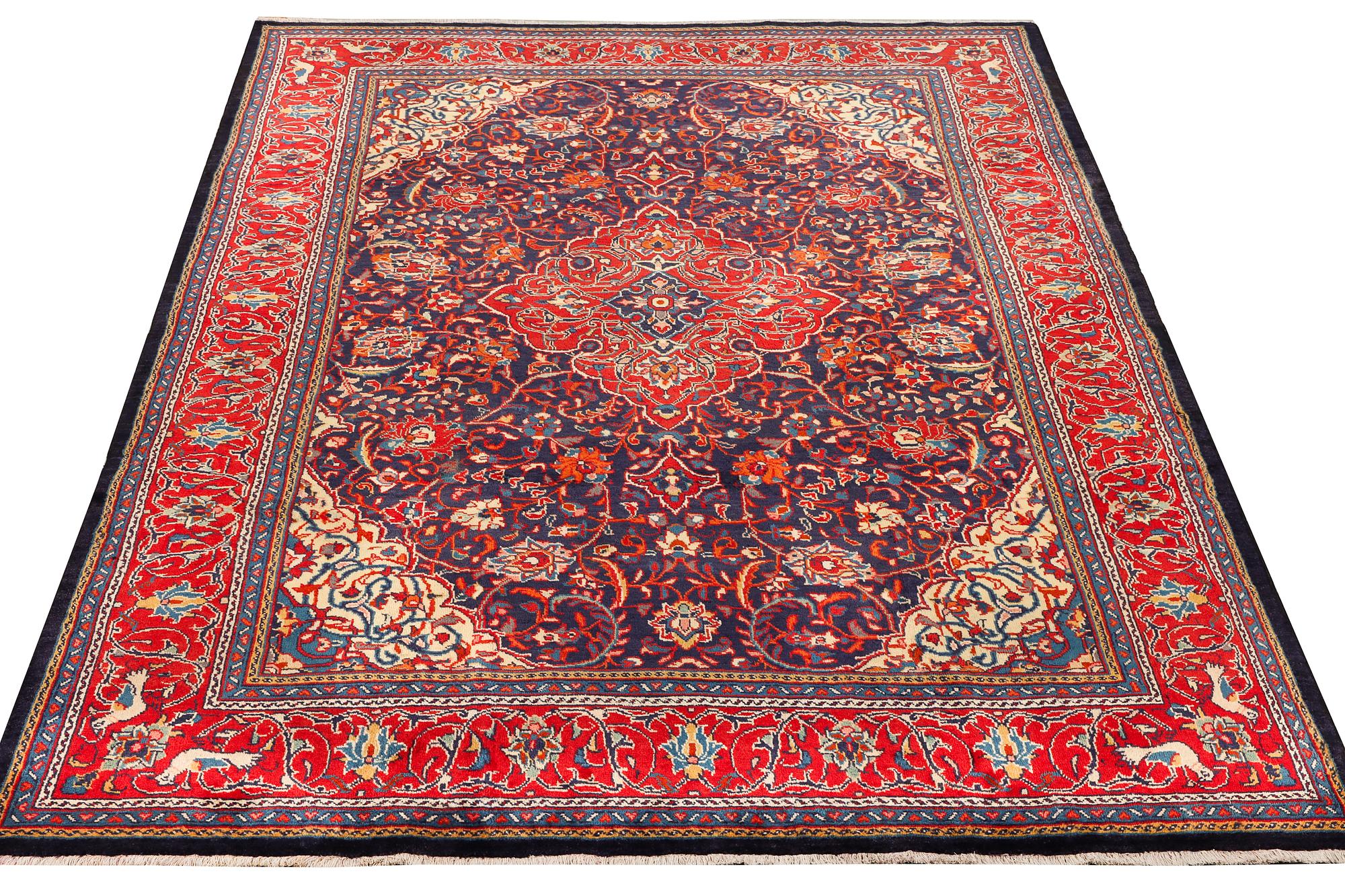 A Bakhtiari carpet, c. 321 x 210 cm.